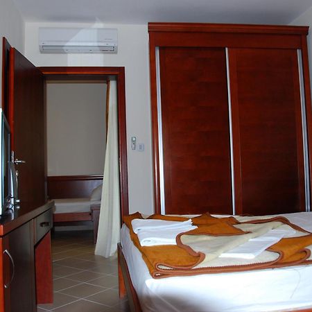 Apartments Krapina Budva Buitenkant foto
