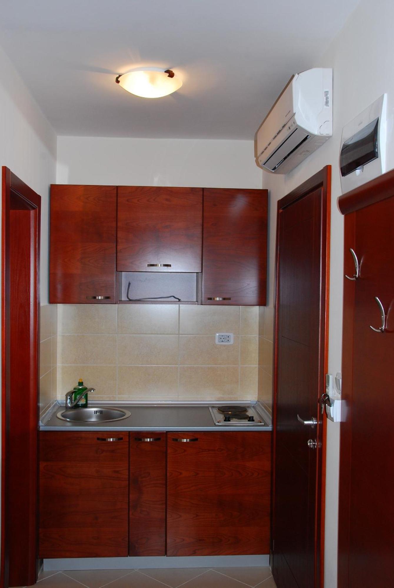Apartments Krapina Budva Buitenkant foto