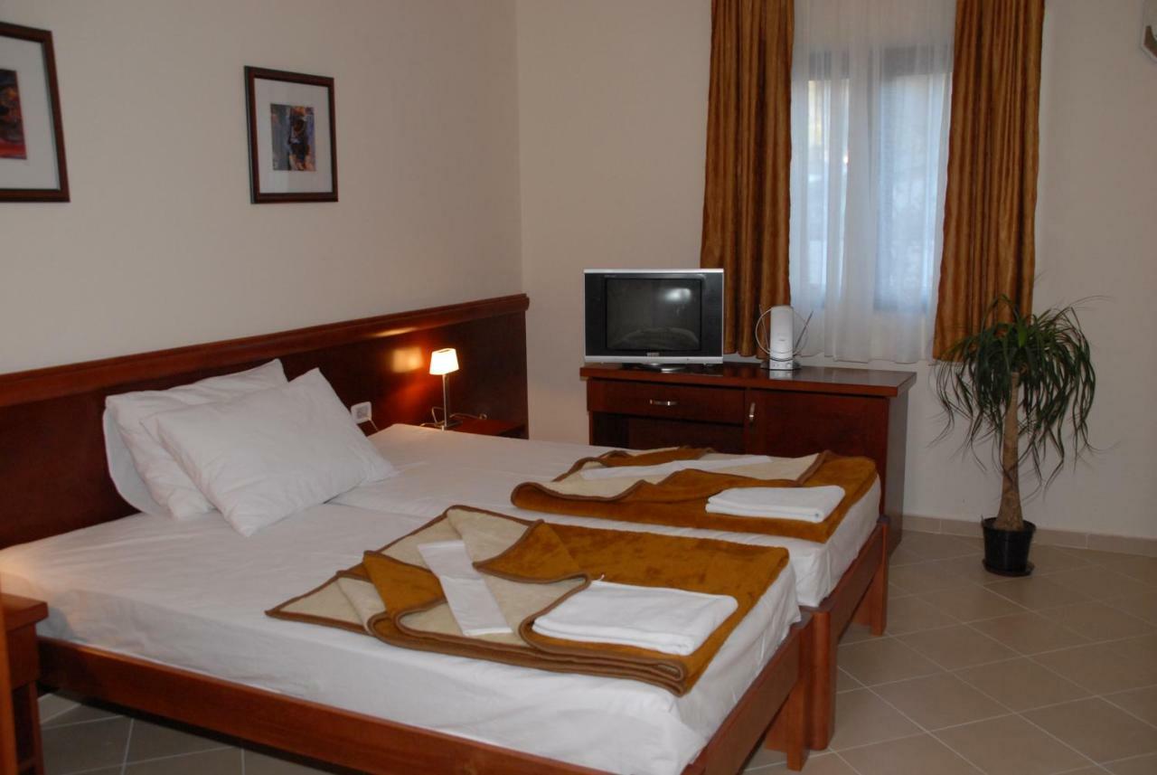 Apartments Krapina Budva Buitenkant foto